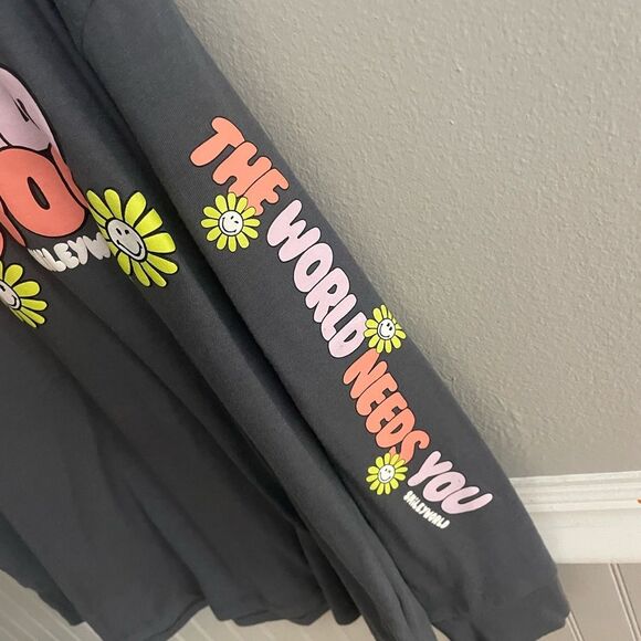 Girls Smiley World Long Sleeve Oversized T-Shirt Size Small 6-7 - Picture 6 of 8